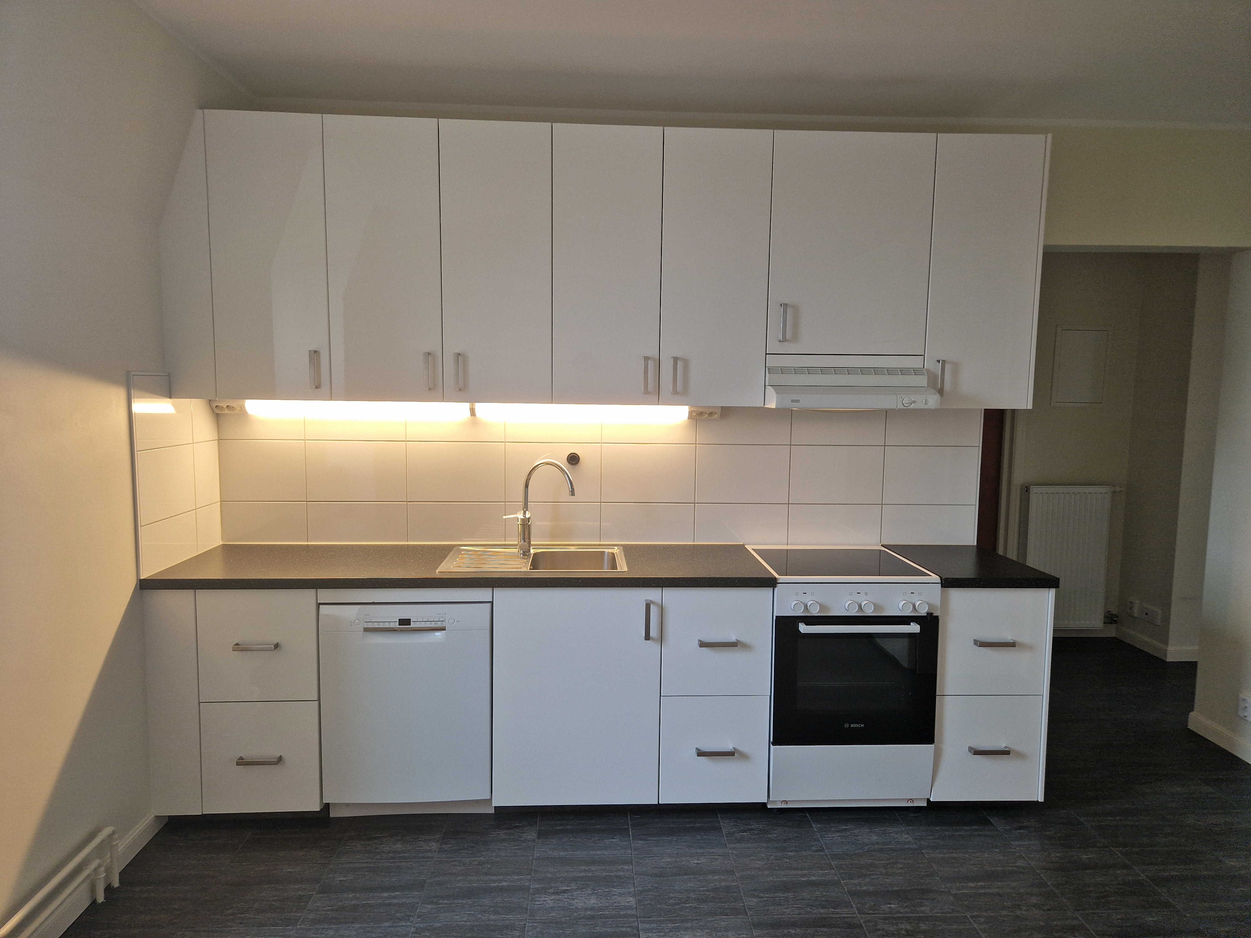 Kök i modern tvåa på Vattugatan 4 i Halmstad